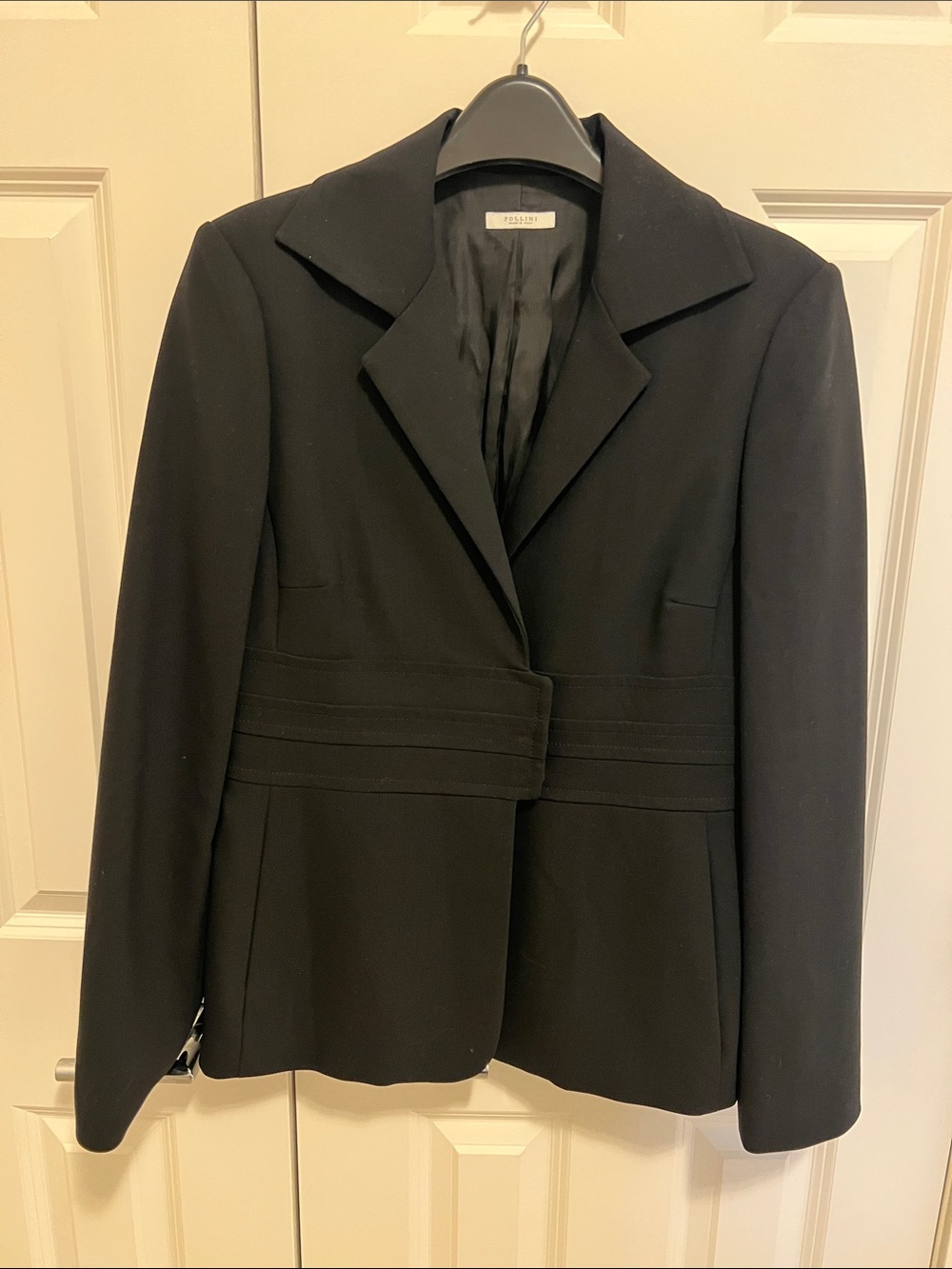 Pollini Black Tailored Women's Blazer with Waist Banding